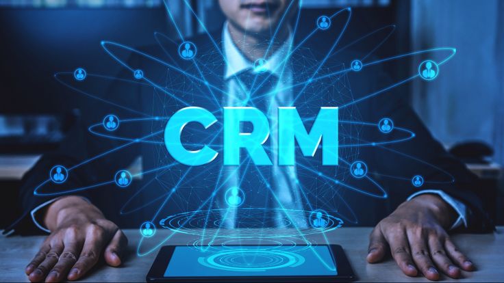 Як отримати лідів за допомогою CRM-системи